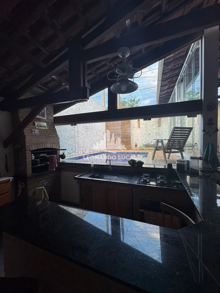 CASA DISPONIVEL PARA VENDA COM TRÊS DORMITORIOS E EDICULA NOS FUNDOS: 5ª foto da galeria de imagens do imóvel