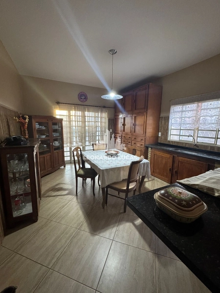 CASA DISPONIVEL PARA VENDA COM TRÊS DORMITORIOS E EDICULA NOS FUNDOS: 10ª foto da galeria de imagens do imóvel