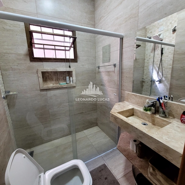 CASA NO CENTRO DISPONIVEL PARA VENDA COM 04 DORMITORIOS: 8ª foto da galeria de imagens do imóvel