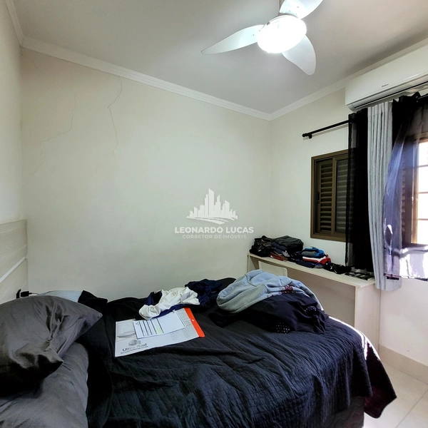 CASA NO CENTRO DISPONIVEL PARA VENDA COM 04 DORMITORIOS: 12ª foto da galeria de imagens do imóvel
