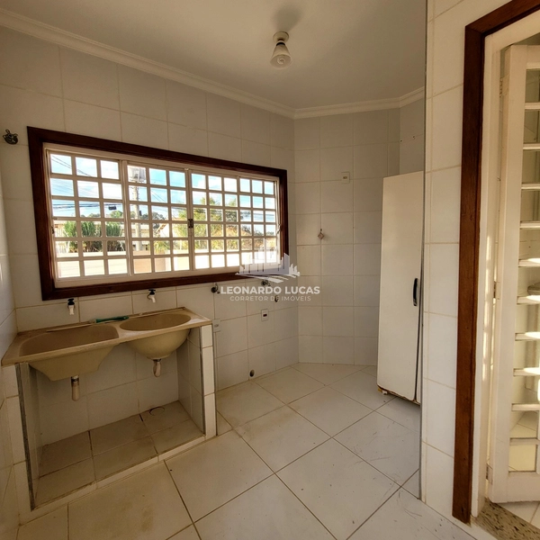 CASA MARAVILHOSA DISPONÍVEL PARA VENDA NO BAIRRO PORTAL DO LAGO!: 7ª foto da galeria de imagens do imóvel