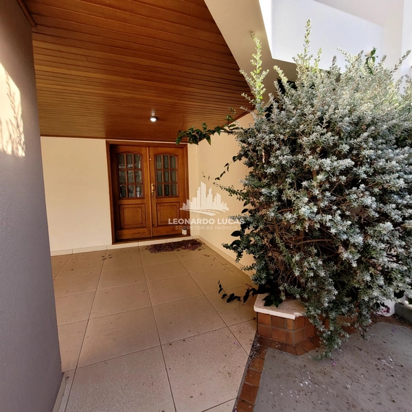 CASA MARAVILHOSA DISPONÍVEL PARA VENDA NO BAIRRO PORTAL DO LAGO!: 2ª foto da galeria de imagens do imóvel