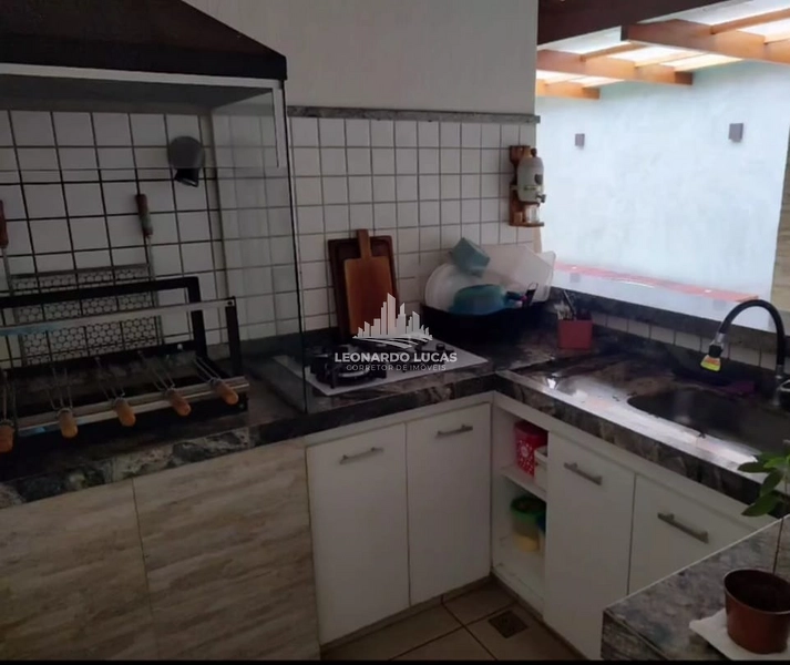 SOBRADO DISPONÍVEL À VENDA COM TRÊS DORM SENDO UMA SUÍTE JARDIM BRASIL: 10ª foto da galeria de imagens do imóvel