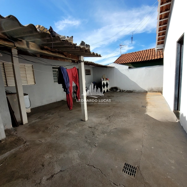 CASA DISPONÍVEL PARA VENDA COM TRÊS DORMITÓRIOS NO TAKEO TOYOTA!: 7ª foto da galeria de imagens do imóvel