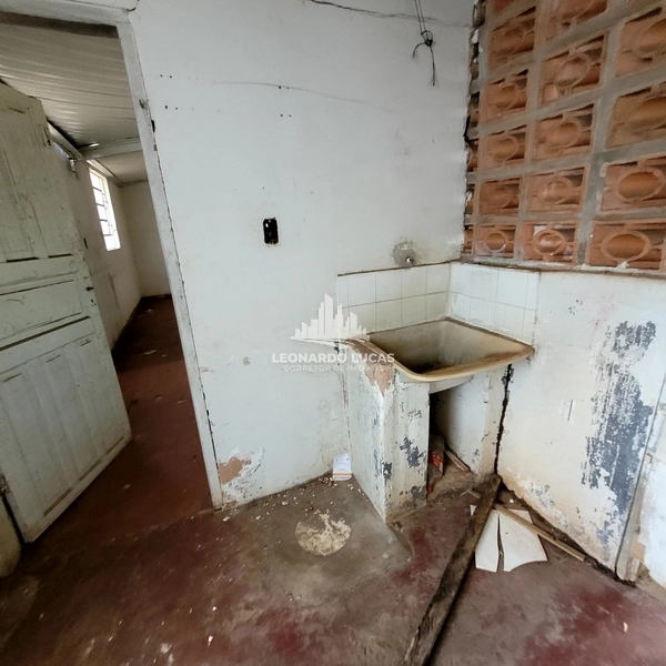 CASA À VENDA COM 02 DORMITÓRIOS NO BAIRRO GUANABARA POR 150 MIL!: 8ª foto da galeria de imagens do imóvel
