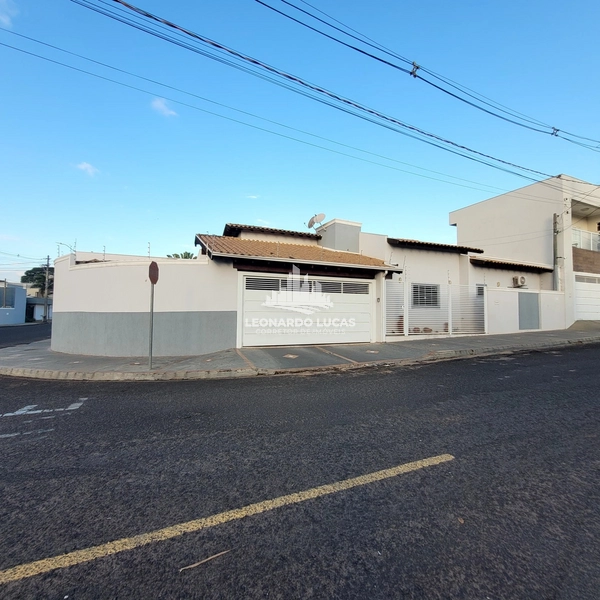 CASA COM DOIS DORMITÓRIOS SENDO DUAS SUÍTES À VENDA NO SÃO RAFAEL!: 1ª foto da galeria de imagens do imóvel