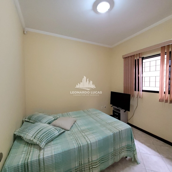 CASA À VENDA DE TRÊS DORMITÓRIOS NO BAIRRO JARDIM BRASIL: 8ª foto da galeria de imagens do imóvel