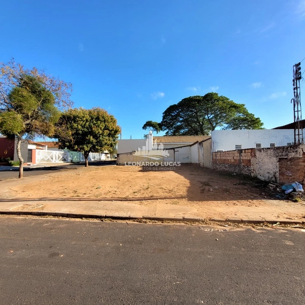 TERRENO DE 240 M² DISPONÍVEL PARA VENDA NO BAIRRO LABIENOPOLIS.: 2ª foto da galeria de imagens do imóvel