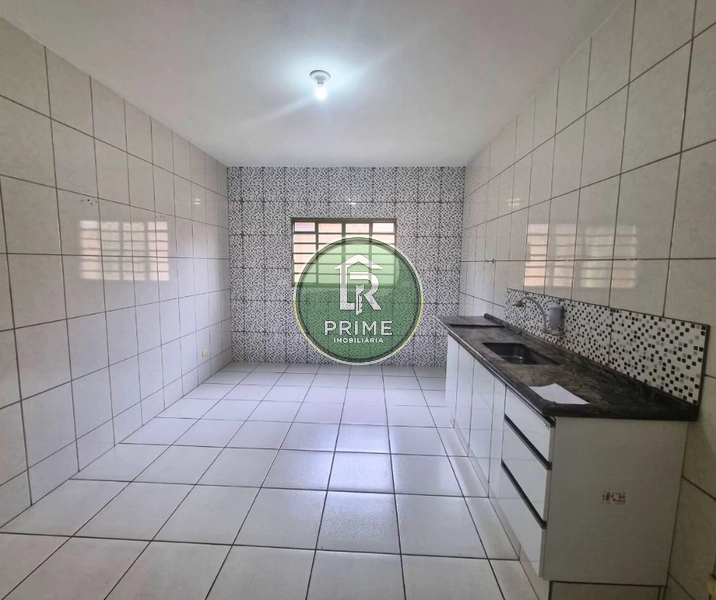 CASA DISPONÍVEL PARA VENDA COM DOIS DORMITORIOS E UM APARTAMENTO: 3ª foto da galeria de imagens do imóvel