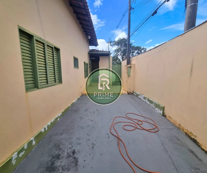 CASA DISPONÍVEL PARA VENDA COM DOIS DORMITORIOS E UM APARTAMENTO: 9ª foto da galeria de imagens do imóvel