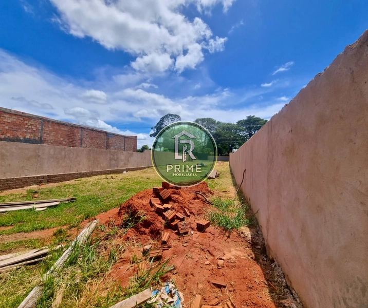 TERRENO DE 430,47 M² DISPONÍVEL PARA VENDA NO JARDIM DAS CEREJEIRAS.: 2ª foto da galeria de imagens do imóvel