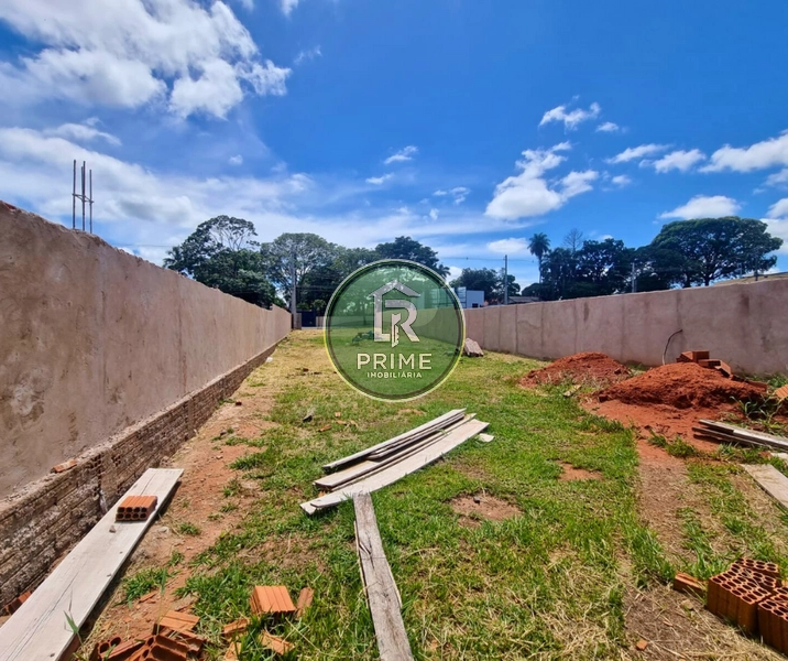 TERRENO DE 430,47 M² DISPONÍVEL PARA VENDA NO JARDIM DAS CEREJEIRAS.: 3ª foto da galeria de imagens do imóvel
