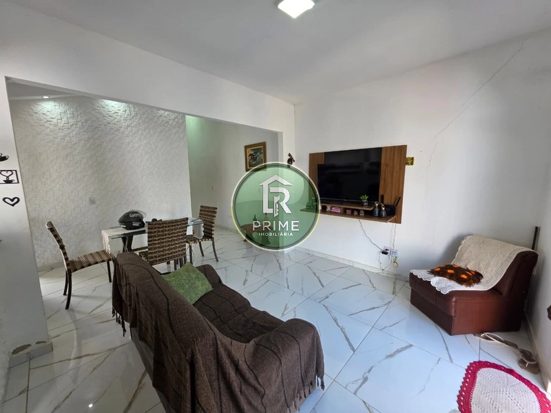 CASA À VENDA COM 03 DORMITÓRIOS SENDO UMA SUÍTE NO JARDIM PAULISTA