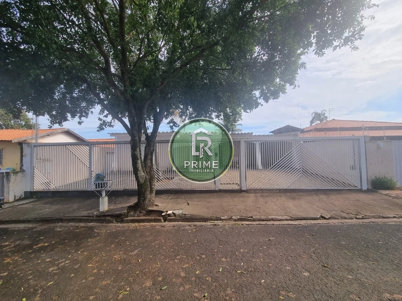 CASA À VENDA COM 05 DORMITÓRIOS NO BAIRRO CASCATA – R$ 750 MIL