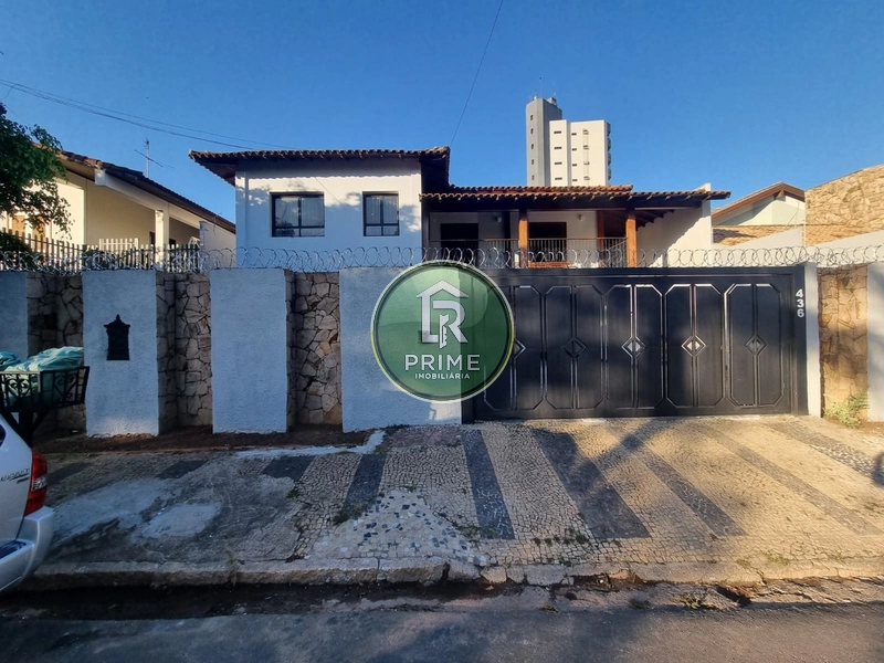 SOBRADO PARA LOCAÇÃO COM 04 DORMITÓRIOS (01 SUÍTE + 01 SUÍTE MASTER) N: 1ª foto da galeria de imagens do imóvel