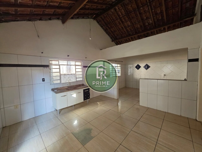 CASA PARA LOCAÇÃO COM 03 DORMITÓRIOS NO CENTRO DE JAFA/SP: 8ª foto da galeria de imagens do imóvel