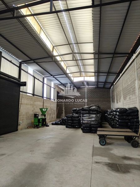 BARRACÃO INDUSTRIAL À VENDA COM 730,00 M² NO DISTRITO INDUSTRIAL.: 5ª foto da galeria de imagens do imóvel