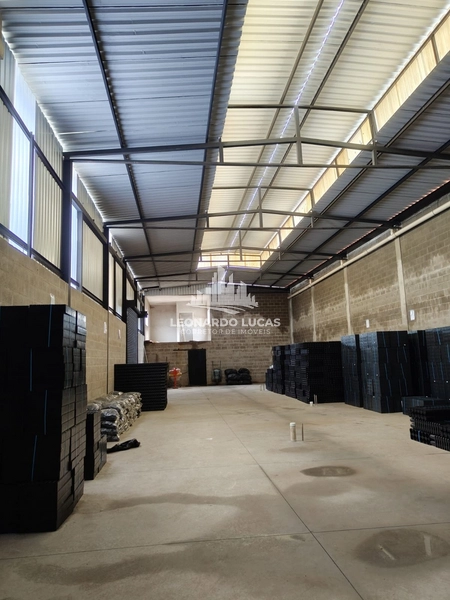 BARRACÃO INDUSTRIAL À VENDA COM 730,00 M² NO DISTRITO INDUSTRIAL.: 4ª foto da galeria de imagens do imóvel