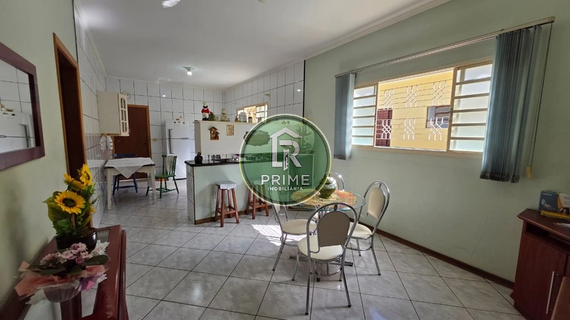 CASA À VENDA COM 02 DORMITÓRIOS NO BAIRRO WILLIAMS: 7ª foto da galeria de imagens do imóvel
