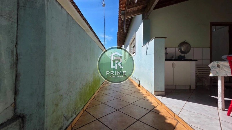 CASA À VENDA COM 02 DORMITÓRIOS NO BAIRRO WILLIAMS: 19ª foto da galeria de imagens do imóvel