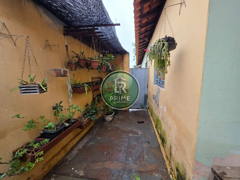 CASA COM 03 DORMITÓRIOS À VENDA NO BAIRRO MARIANA: 13ª foto da galeria de imagens do imóvel