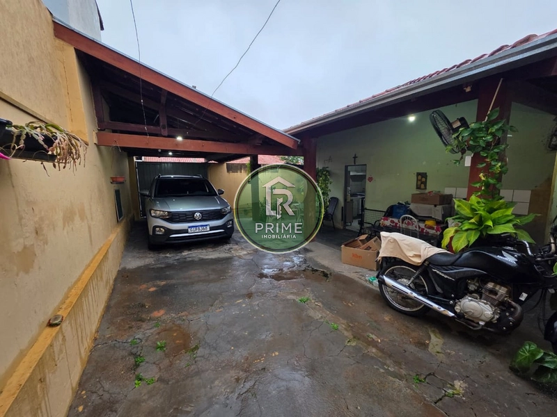 CASA COM 03 DORMITÓRIOS À VENDA NO BAIRRO MARIANA: 4ª foto da galeria de imagens do imóvel