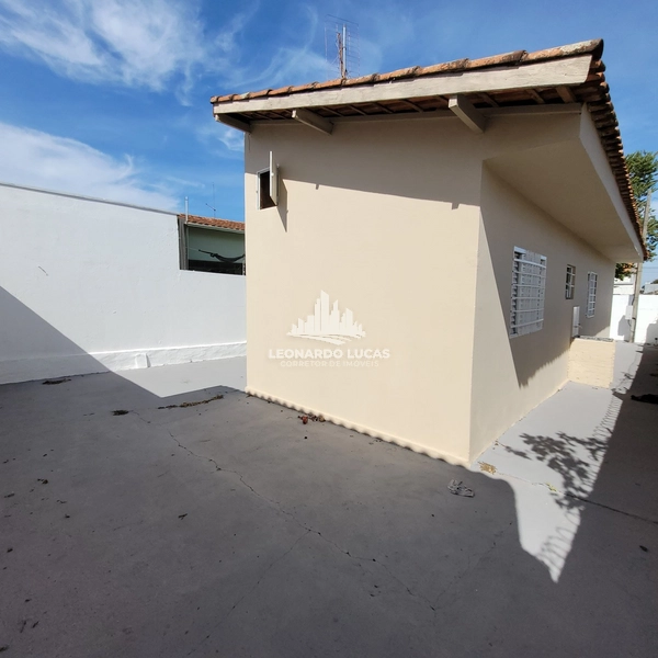 CASA DISPONÍVEL À VENDA DE DOIS DORMITÓRIOS NO BAIRRO LABIENOPOLIS: 7ª foto da galeria de imagens do imóvel