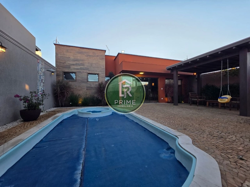 CASA/EDÍCULA COM PISCINA AQUECIDA À VENDA NO JARDIM IMPERADOR: 1ª foto da galeria de imagens do imóvel