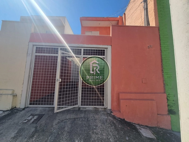 SOBRADO DISPONÍVEL PARA LOCAÇÃO  NO BAIRRO LABIENÓPOLIS