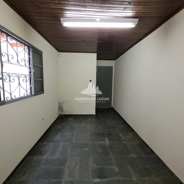 CASA À VENDA DE QUATRO DORMITÓRIOS NO BAIRRO REBELO: 11ª foto da galeria de imagens do imóvel