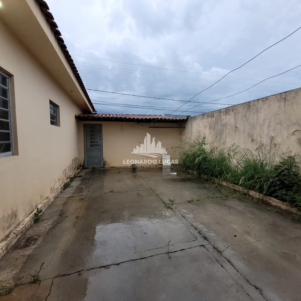 CASA À VENDA DE QUATRO DORMITÓRIOS NO BAIRRO REBELO: 13ª foto da galeria de imagens do imóvel