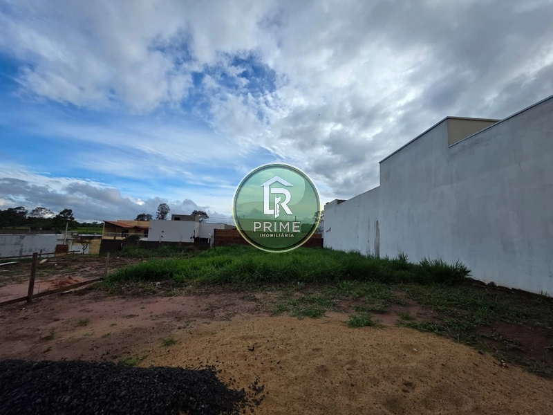 TERRENO DE 200 M² À VENDA NO ECOVILLE – R$ 95 MIL