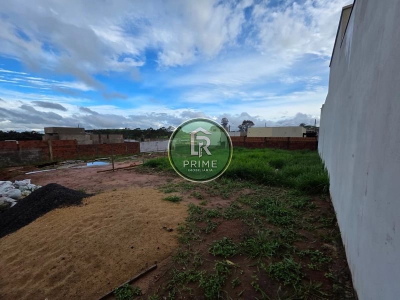 TERRENO DE 200 M² À VENDA NO ECOVILLE – R$ 95 MIL: 3ª foto da galeria de imagens do imóvel