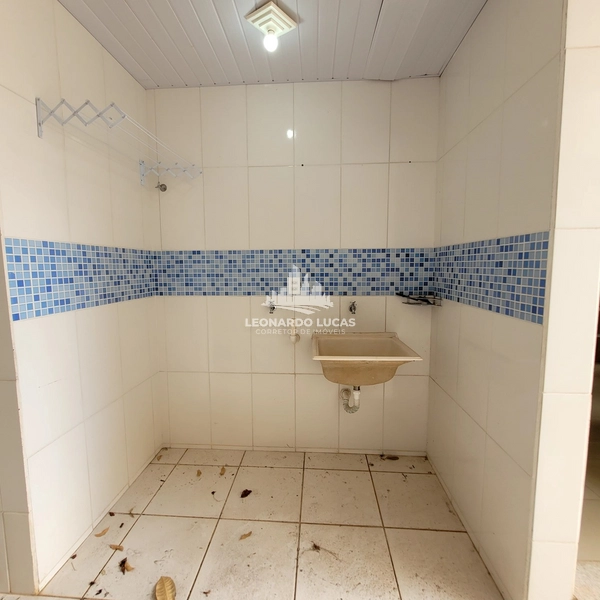 CASA À VENDA NO BAIRRO WILLIAMS COM 02 DORMITÓRIOS: 17ª foto da galeria de imagens do imóvel