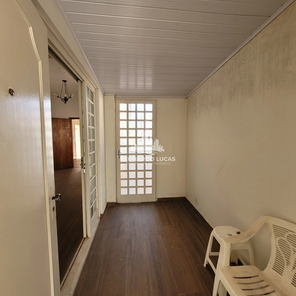 CASA DISPONÍVEL À VENDA COM QUATRO DORMITÓRIOS NO CENTRO DE GARÇA/SP: 7ª foto da galeria de imagens do imóvel