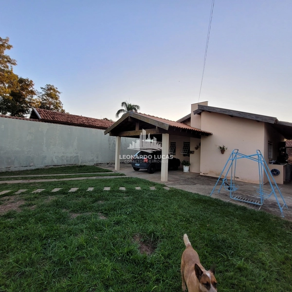CASA À VENDA COM DOIS DORMITÓRIOS NO BAIRRO JARDIM PAINEIRAS.: 2ª foto da galeria de imagens do imóvel