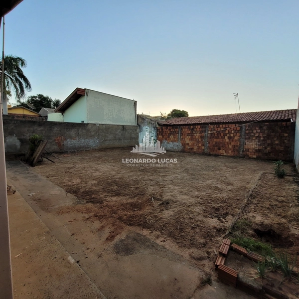 CASA À VENDA COM DOIS DORMITÓRIOS NO BAIRRO JARDIM PAINEIRAS.: 8ª foto da galeria de imagens do imóvel