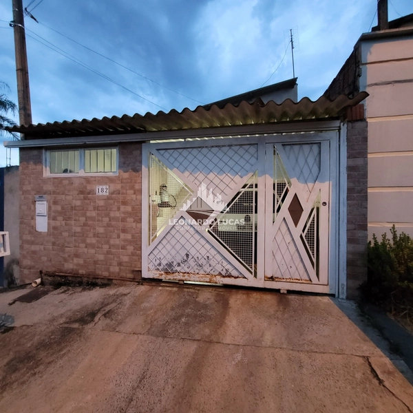 CASA DISPONÍVEL PARA VENDA NO BAIRRO JARDIM PAINEIRAS POR 200 MIL!: 1ª foto da galeria de imagens do imóvel