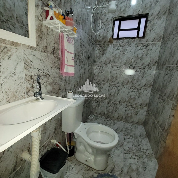 CASA À VENDA COM 2 DORMITÓRIOS NO JARDIM EUROPA POR R$ 175 MIL!: 4ª foto da galeria de imagens do imóvel
