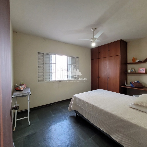 CASA À VENDA COM 03 DORMITÓRIOS NO BAIRRO CASCATA: 7ª foto da galeria de imagens do imóvel