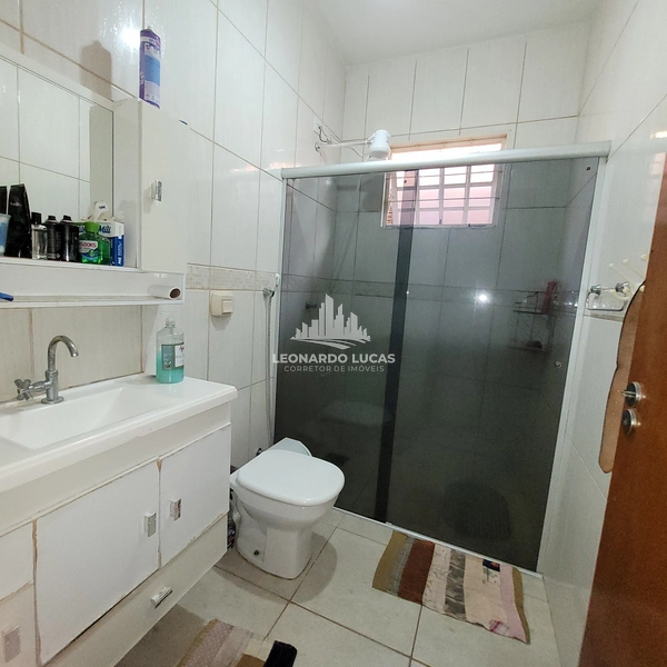 CASA À VENDA COM 03 DORMITÓRIOS NO BAIRRO JARDIM IMPERADOR!: 6ª foto da galeria de imagens do imóvel