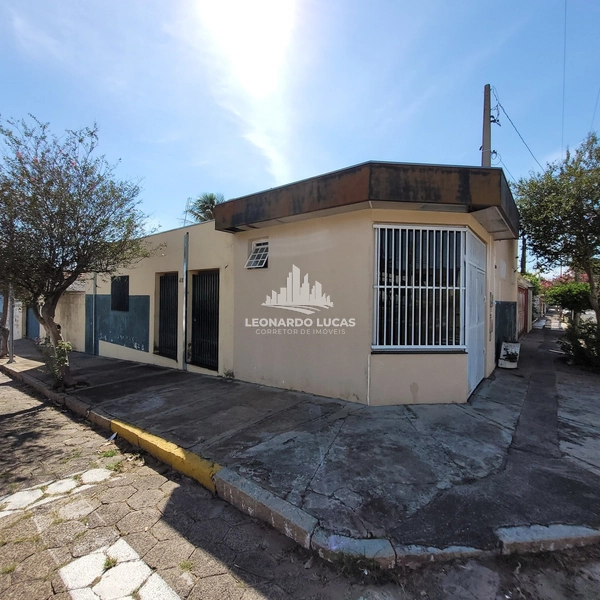 CASA RESIDENCIAL E COMERCIAL À VENDA NO CENTRO: 1ª foto da galeria de imagens do imóvel