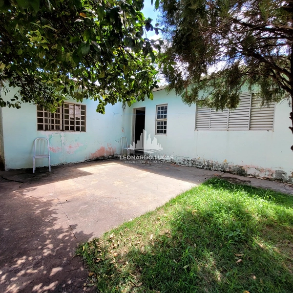 DUAS CASAS NO MESMO TERRENO PARA VENDA, SENDO UMA COM TRÊS DORMITÓRIOS: 12ª foto da galeria de imagens do imóvel