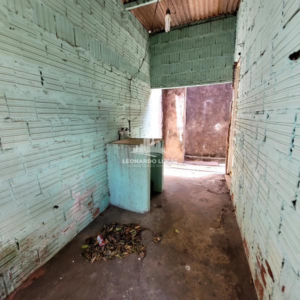 DUAS CASAS NO MESMO TERRENO PARA VENDA, SENDO UMA COM TRÊS DORMITÓRIOS: 18ª foto da galeria de imagens do imóvel
