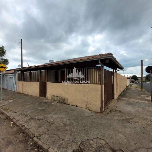 CASA DE 03 DORMITÓRIOS À VENDA EM GARÇA/SP NO BAIRRO LABIENOPOLIS: 1ª foto da galeria de imagens do imóvel