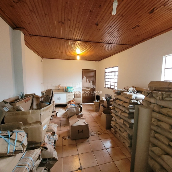 CASA DE 03 DORMITÓRIOS À VENDA EM GARÇA/SP NO BAIRRO LABIENOPOLIS: 4ª foto da galeria de imagens do imóvel