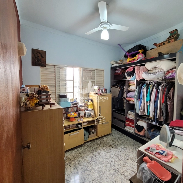 CASA À VENDA NO BAIRRO ARACELI: 11ª foto da galeria de imagens do imóvel
