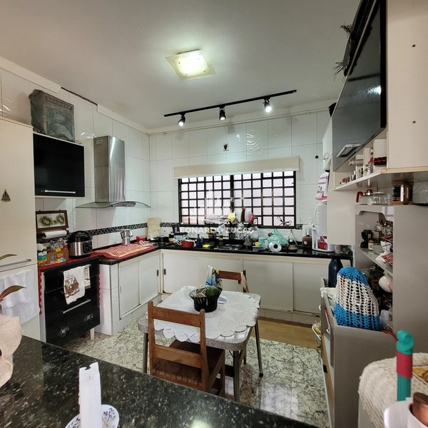 CASA À VENDA NO BAIRRO ARACELI: 16ª foto da galeria de imagens do imóvel