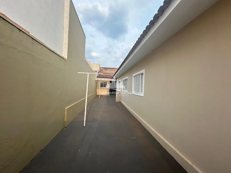 CASA COM 03 DORMS SENDO UMA SUÍTE À VENDA NO BAIRRO JARDIM PAULISTA: 20ª foto da galeria de imagens do imóvel