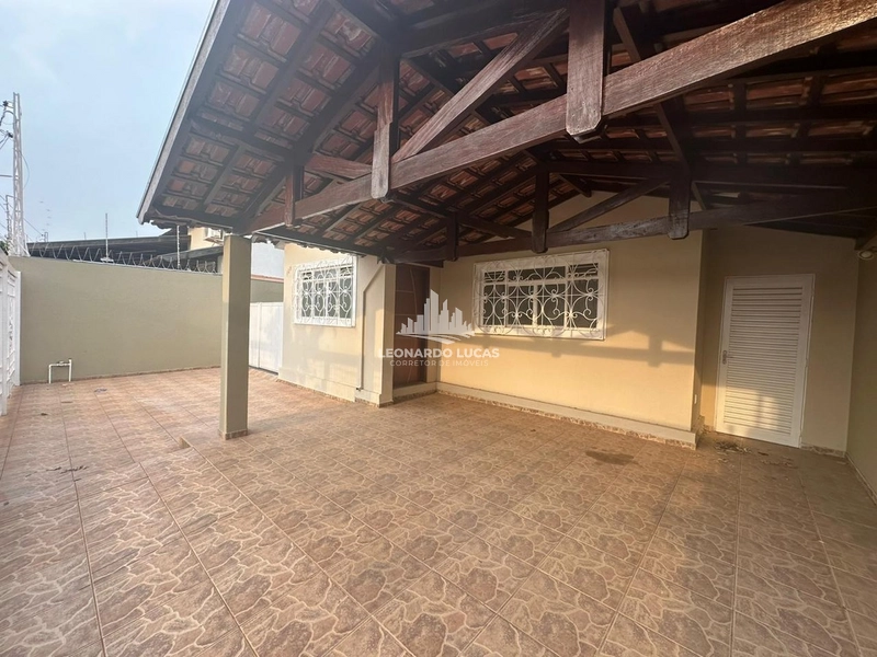 CASA COM 03 DORMS SENDO UMA SUÍTE À VENDA NO BAIRRO JARDIM PAULISTA: 2ª foto da galeria de imagens do imóvel